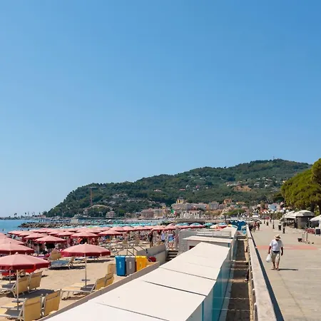 Indaco Sul Mare Fronte Mare/ Passeggiata Apartman