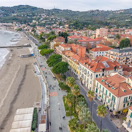 Apartman Indaco Sul Mare Fronte Mare/ Passeggiata Diano Marina